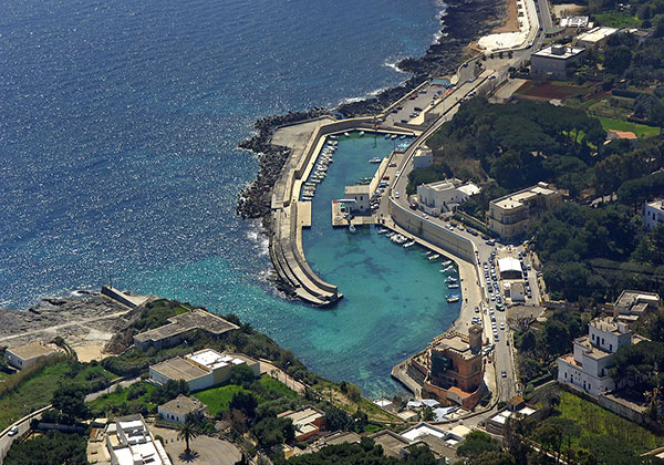 Vista dall'alto del Porto di Tricase, Lecce.