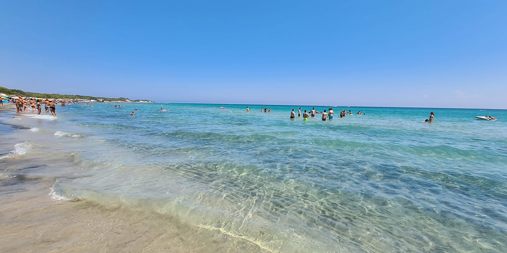 Mare cristallino, spiaggia Alimini, Otranto.