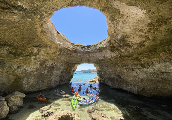Ecco ci si può arrivare e visitare la Grotta della Monaca, Otranto, Lecce.
