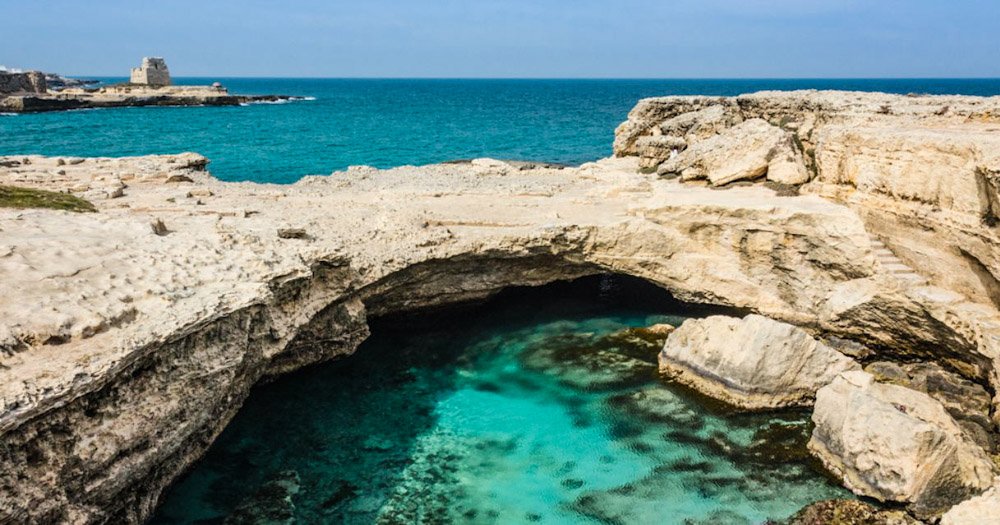 Bellissima immagine della, "Grotta della Poesia", San Foca, Melendugno, Salento, Lecce.