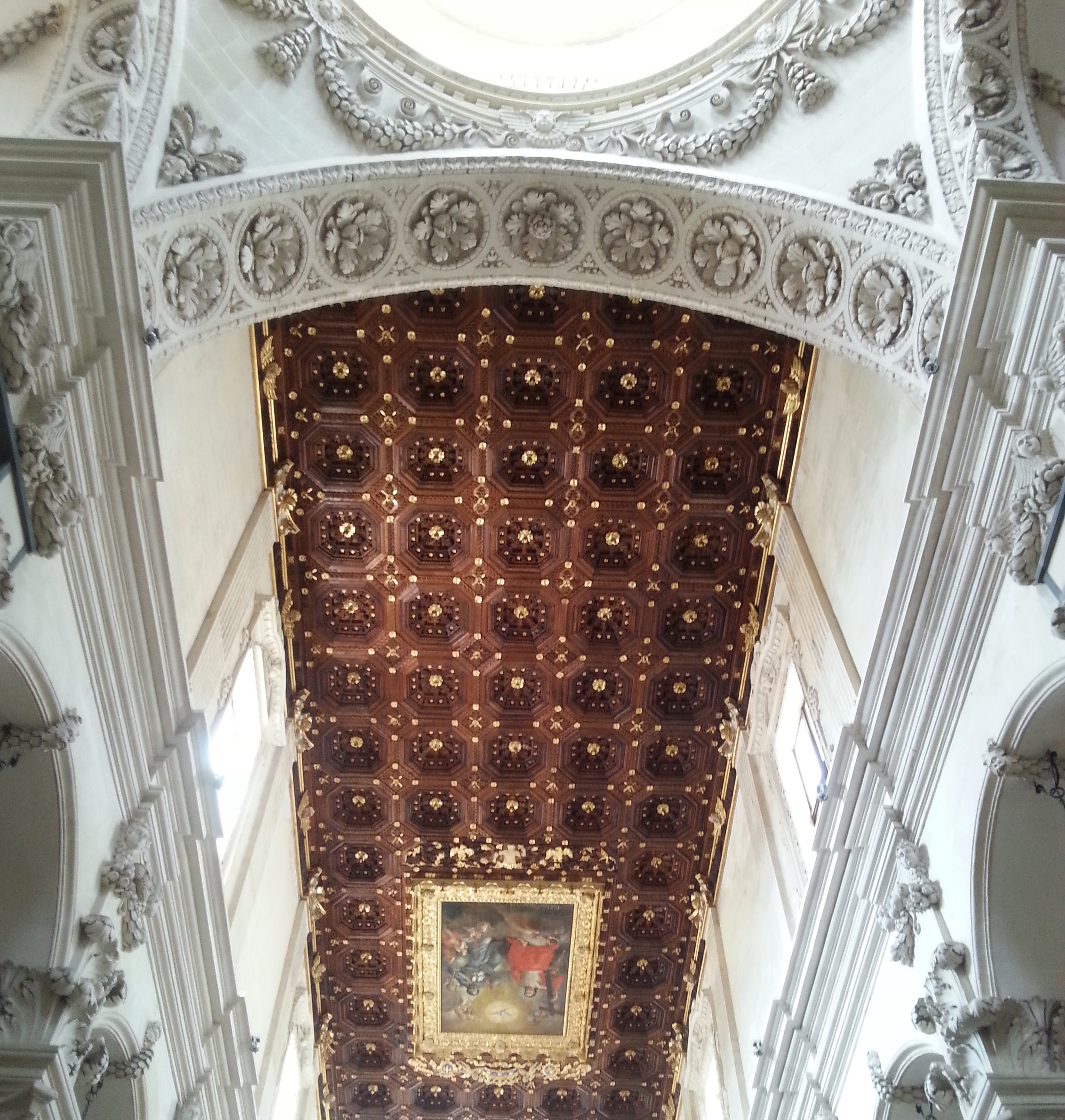 Soffitto tutto in legno lavorato, Santa Croce, Lecce.